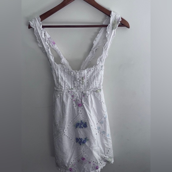 For Love & Lemons Andrea Floral Embroidered
Lace Mini Dress Size: Small - Picture 4 of 8